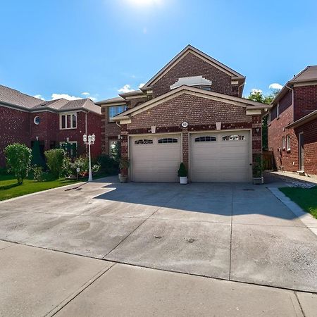 Home Stay Near The Airport Mississauga Zewnętrze zdjęcie