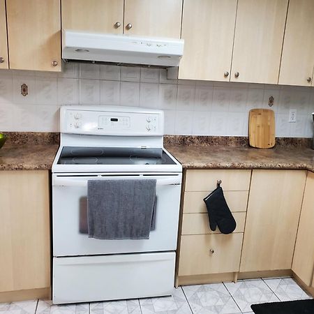 Home Stay Near The Airport Mississauga Zewnętrze zdjęcie